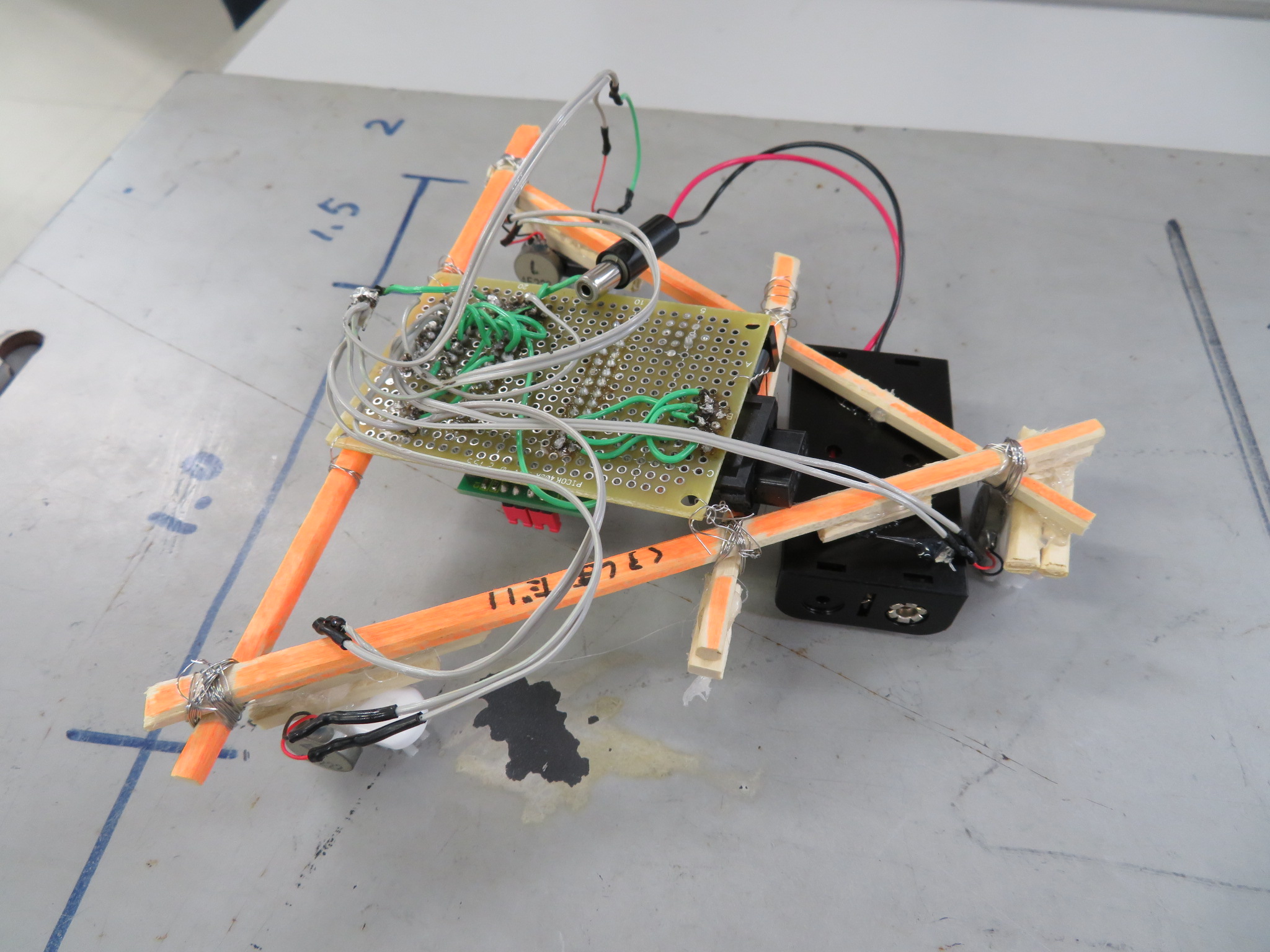 ロボット筐体の製作